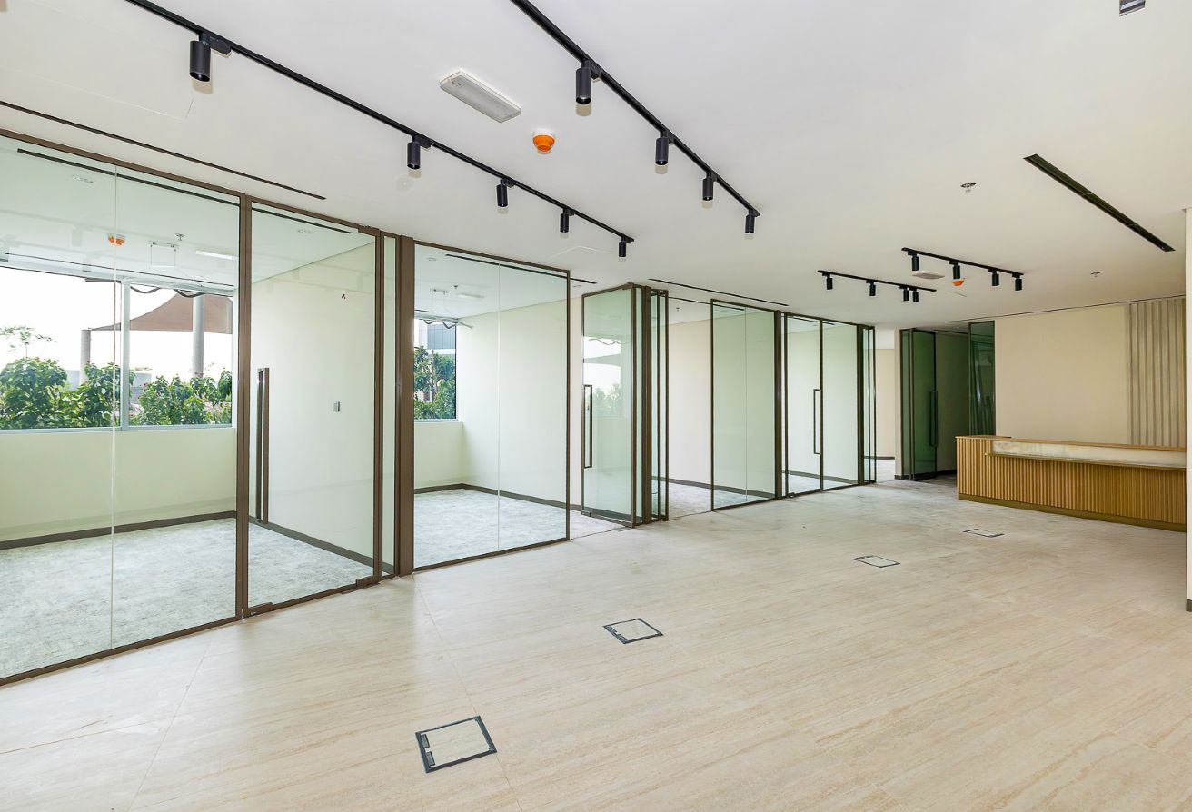 exclusive-a-grade-office-upgraded-landscaped-tecom